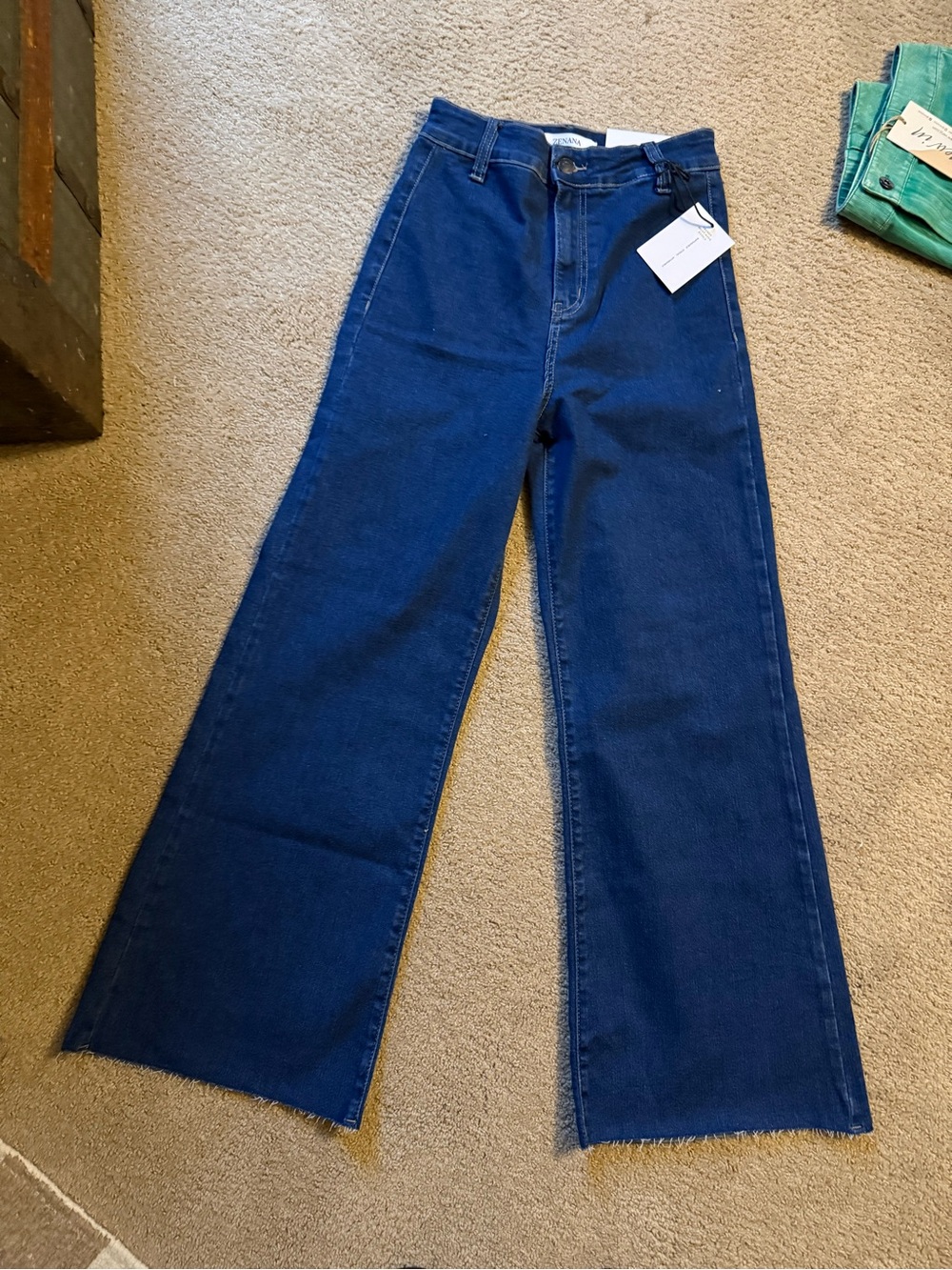 Zenana Outfitters Wide Leg Dark Blue Jeans